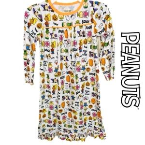 PEANUTS Halloween Flannel Long Sleeves Ruffled Hem Nightgown Girl’s Size 4